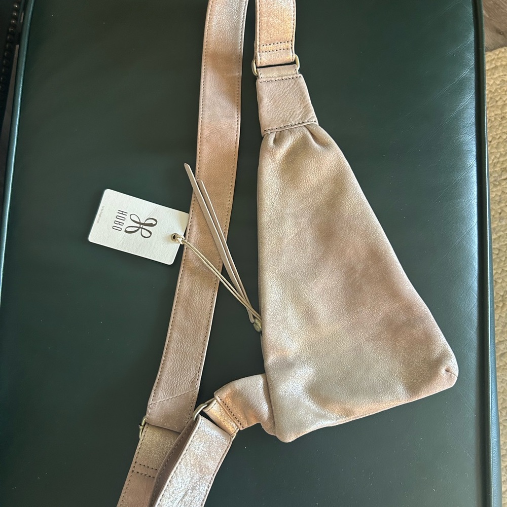 HOBO Sling new with tags
